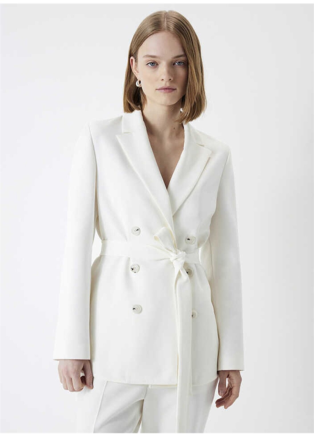İpekyol Normal Kırık Beyaz Kadın Ceket IS1240005064096