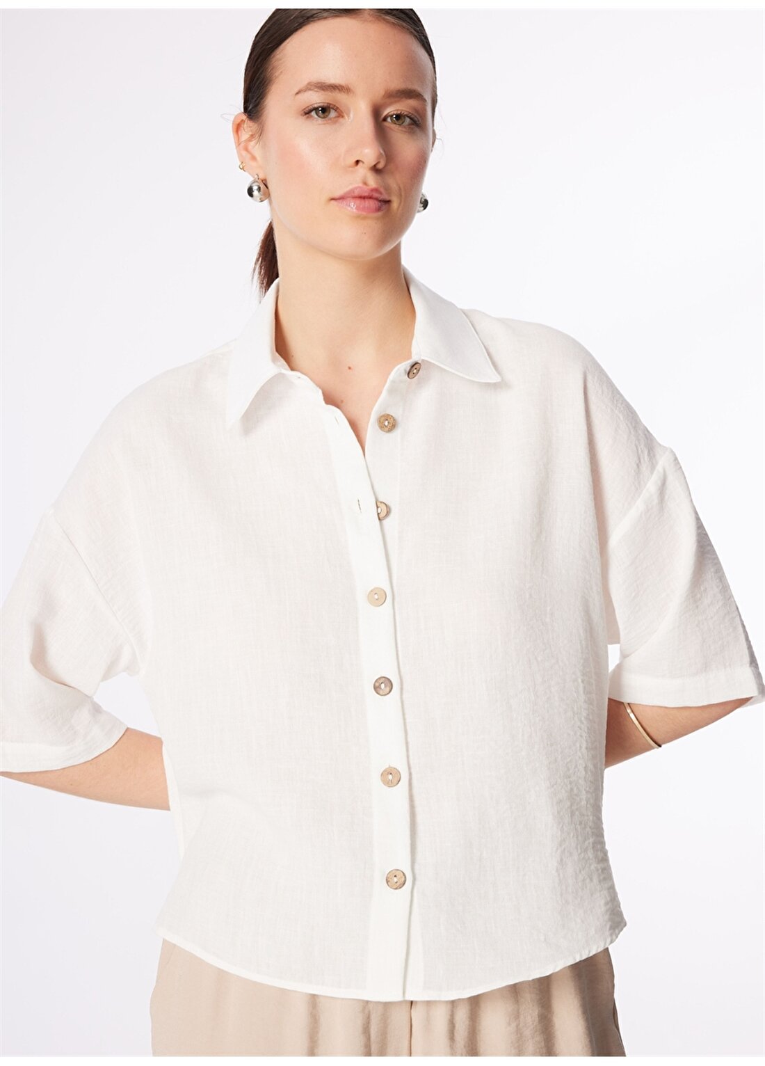 Network Geniş Fit Gömlek Yaka Beyaz Kadın Gömlek 1091230