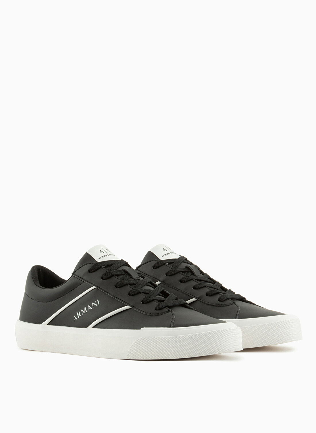 Armani Exchange Siyah - Beyaz Erkek Sneaker XUX165 