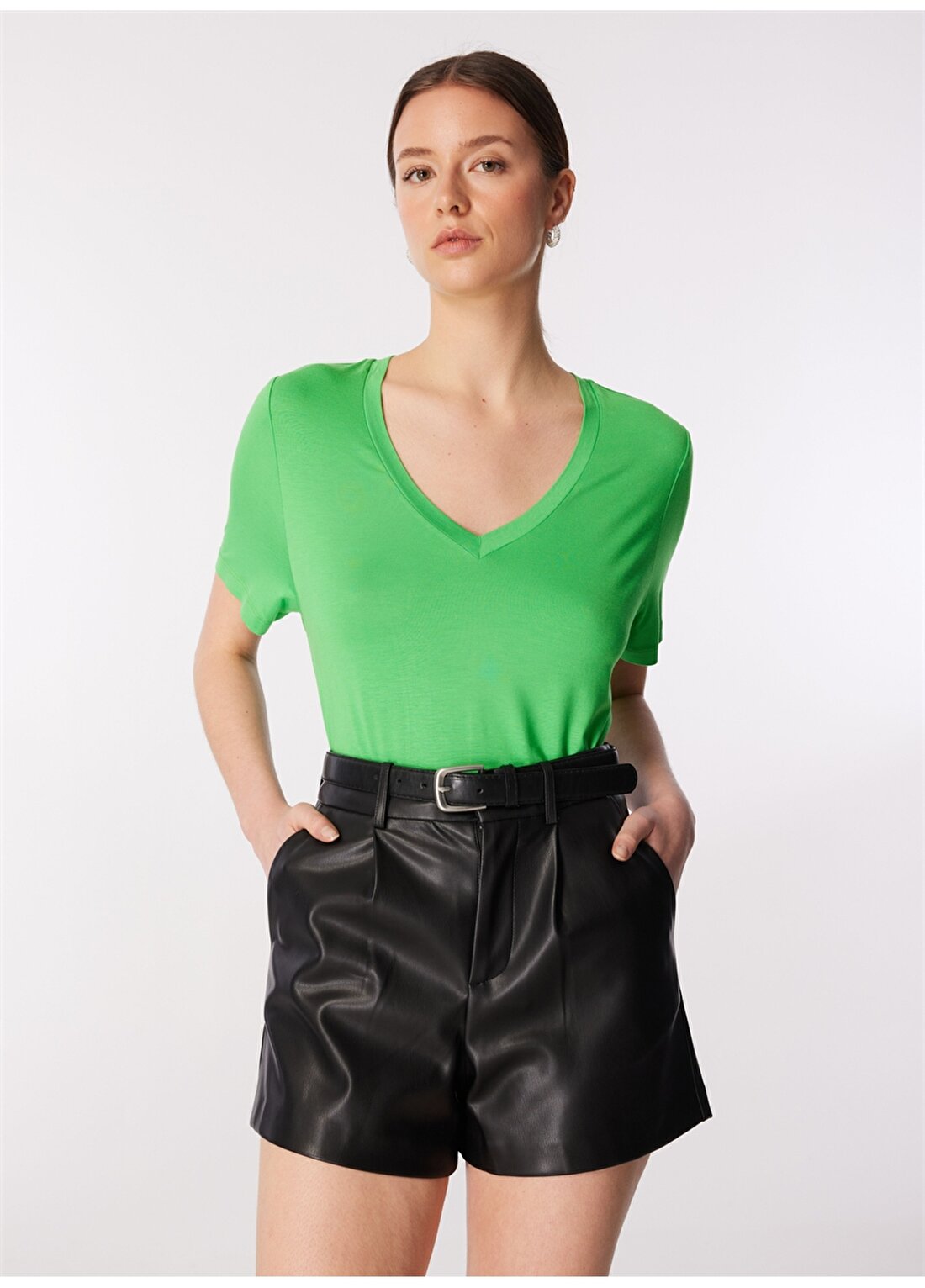 Faik Sönmez V Yaka Açık Yeşil Kadın T-Shirt U68027