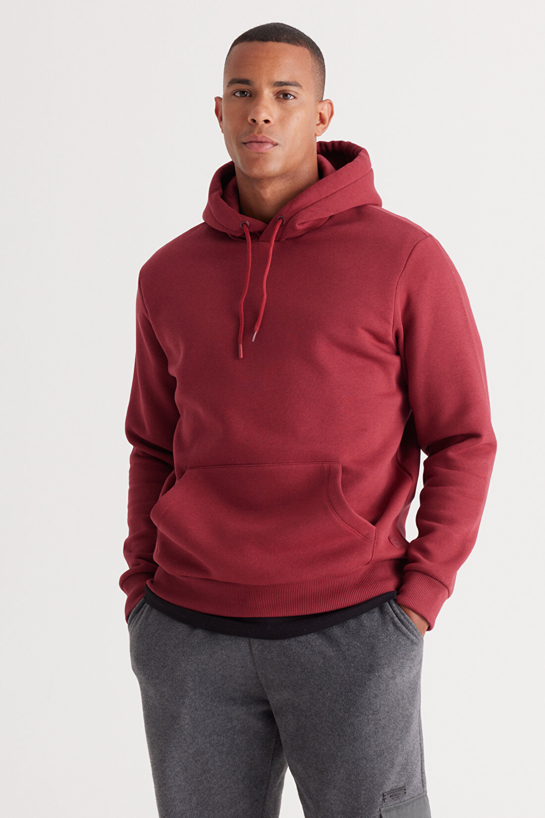 Erkek Bordo Standart Fit Pamuklu Kapüşonlu Sweatshirt