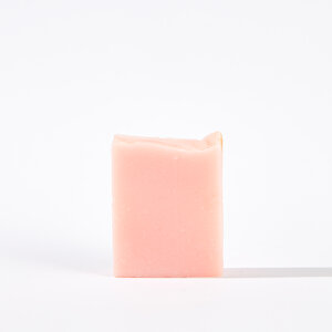 PINK CALMING SOAP BAR - GÜL  SUYU VE GÜL YAĞI SEVEN YATIŞTIRICI DETOKS KİLLİ SABUN