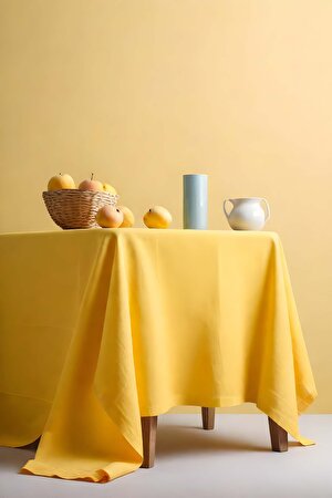 Klasik Sarı Kare Masa Örtüsü 160x160 cm