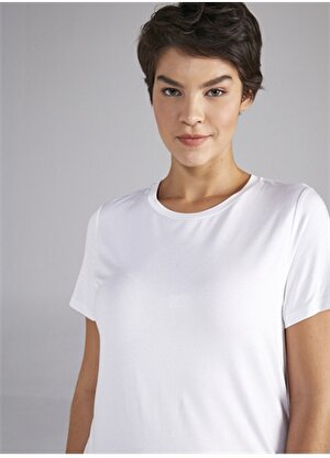 Faik Sönmez Yuvarlak Yaka Beyaz Kadın T-Shirt B00002