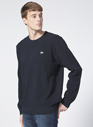 Lee L212149410 Knitwear Crew Neck Bisiklet Yaka  Regular Fit Düz Lacivert Erkek Kazak