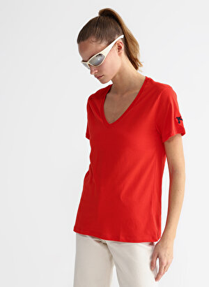 Fabrika V Yaka Düz Kırmızı Kadın T-Shirt TEYO