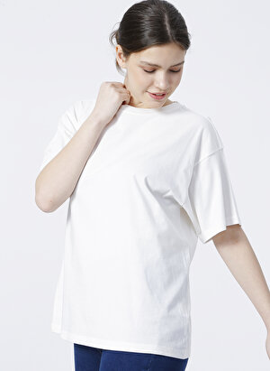 Mavi M1610317-70057 Yuvarlak Yaka  Normal Kalıp  Beyaz Kadın T-Shirt