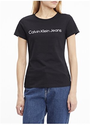 Calvin Klein Jeans Bisiklet Yaka   Normal Kalıp  Siyah Kadın T-Shirt J20J220253BEH