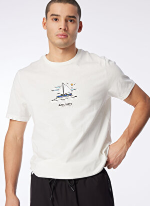 Discovery Expedition Kırık Beyaz Erkek Bisiklet Yaka Relaxed Baskılı T-Shirt YELKEN 