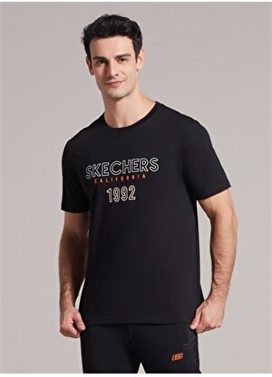 Skechers Yuvarlak Yaka Düz Siyah Erkek T-Shirt S231273-001 M Graphic Tee Crew Neck