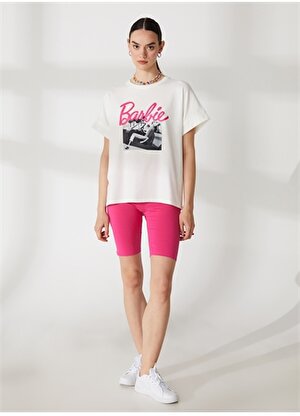 Barbie Ekru Kadın Bisiklet Yaka Loose Fit Baskılı T-Shirt 23KB-09
