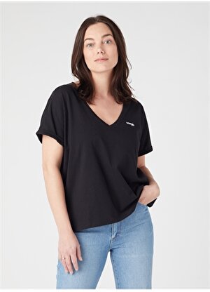 Wrangler V Yaka Siyah Kadın T-Shirt W7XKEV100