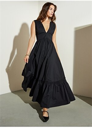 Brooks Brothers V Yaka Siyah Standart Kadın Elbise BBSP23FDR004
