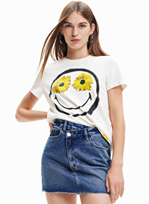 Desigual Bisiklet Yaka Baskılı Beyaz Kadın T-Shirt 23SWTKA0