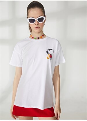 Never Say Never Snoopy Baskılı Beyaz Kadın Oversized T-Shirt BYL3011