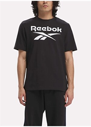Reebok 100070405 REEBOK IDENTITY STACKE Siyah Erkek Yuvarlak Yaka Standart fit T-Shirt