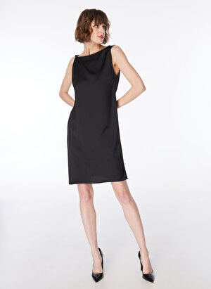 Fabrika Kayık Yaka Düz Siyah Mini Kadın Elbise F4SL-ELB0620