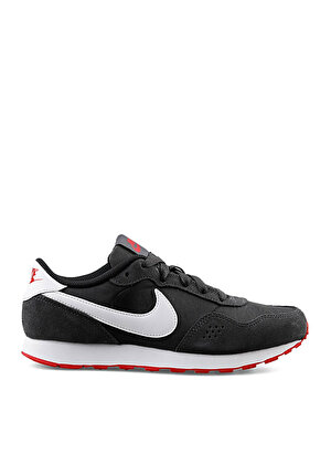 Nike Erkek Çocuk Yürüyüş Ayakkabısı CN8558-016 NIKE MD VALIANT (GS)