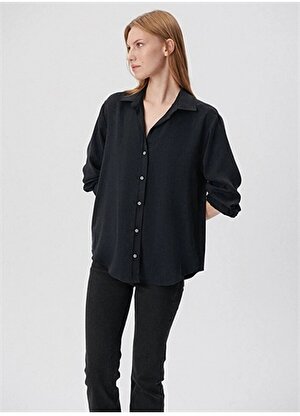 Mavi Oversize Gömlek Yaka Siyah Kadın Gömlek M1210605-900-UZUN KOLLU GÖMLEK