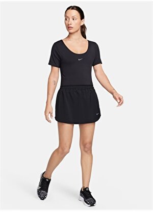 Nike Siyah Kadın Geniş Yaka Normal Kalıp T-Shirt FN2851-010-W NK ONE CLASSIC DF TWST 