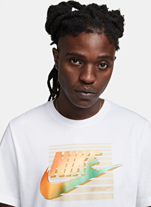 Nike T-Shirt