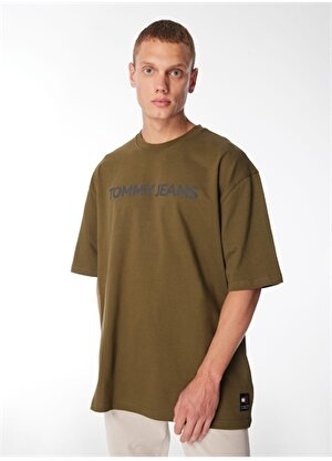 Tommy Jeans Düz Haki Erkek T-Shirt DM0DM18267MR1