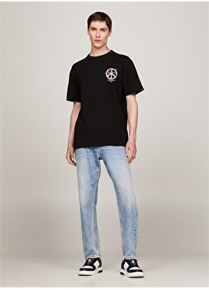 Tommy Jeans Baskılı Siyah Erkek T-Shirt DM0DM18300BDS
