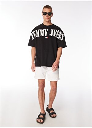 Tommy Jeans Baskılı Siyah Erkek T-Shirt DM0DM18565BDS