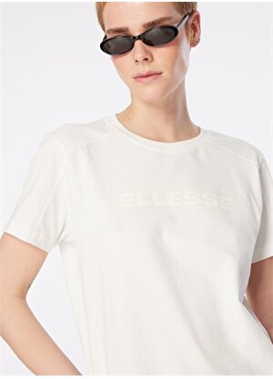 Ellesse Kırık Beyaz Kadın Bisiklet Yaka Standart Fit T-Shirt EF156-OF 