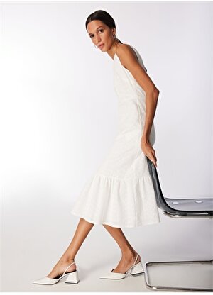 Selen V Yaka Desenli Beyaz Standart Kadın Elbise 24YSL7419