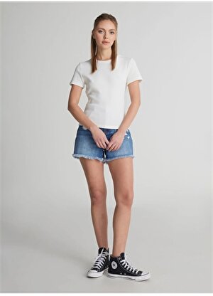 Wrangler Bisiklet Yaka Beyaz Kadın T-Shirt W241600100-Bisiklet Yaka T-shirt