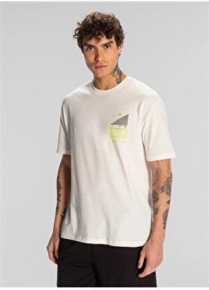 Kappa Beyaz Erkek Yuvarlak Yaka Normal Kalıp T-Shirt 371S8IW001 AUTHENTIC SPACETIME T-SH 