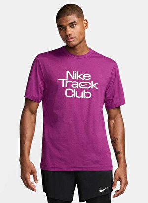 Nike Erkek Mor Bisiklet Yaka Normal Kalıp T-Shirt FB5512-503 M NK DF TRACK CLUB HYVER 