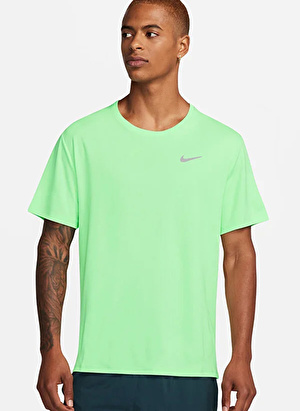 Nike Yeşil Erkek Yuvarlak Yaka Normal Kalıp T-Shirt DV9315-376 M NK DF UV MILER SS 