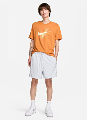 Nike Erkek Turuncu Yuvarlak Yaka Normal Kalıp T-Shirt FQ7998-815 M NSW TEE 6MO SWOOSH 
