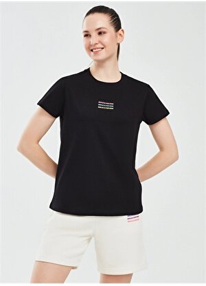 Skechers Siyah Kadın Yuvarlak Yaka Normal Kalıp T-Shirt S241006-001 Essential W Short Sleev 