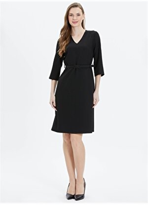 Selen V Yaka Düz Siyah Standart Kadın Elbise 24YSL7458