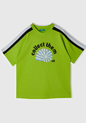 Erkek Çocuk Neon Yeşil Önü Baskılı Omuzları Kontrast Şeritli Bisiklet Yaka T-Shirt
