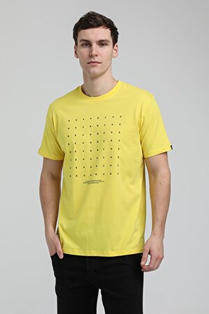 Bisiklet Yaka Sarı Slim Fit Tişört 23SSM20303