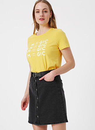 Vero Moda Bisiklet Yaka Yazı Baskılı Sarı Kadın T-Shirt