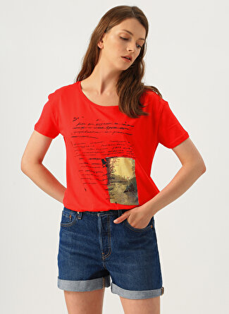 L Kırmızı Loft Baskılı T-Shirt 5002441102001 Kadın Giyim T-shirt & Atlet