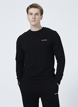 Skechers S212265-001 New Basics M Sweatshirt O Yaka Normal Kalıp Düz Siyah Erkek Sweatshirt