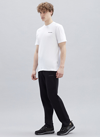 Skechers S212910-102 New Basics Crew Tee Bisiklet Yaka Normal Kalıp Düz Kırık Beyaz Erkek T-Shirt