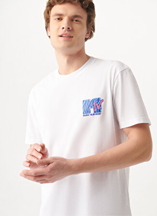 Mavi M0610510-620_MTV Bisiklet Yaka Loose Fit Baskılı Beyaz Erkek T-Shirt