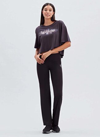 Skechers Yuvarlak Yaka Düz Siyah Kadın T-Shirt S222144-001W Digital Wave Logo Crew