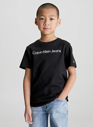 Calvin Klein Baskılı Siyah Erkek Çocuk T-Shirt IB0IB015310GJ