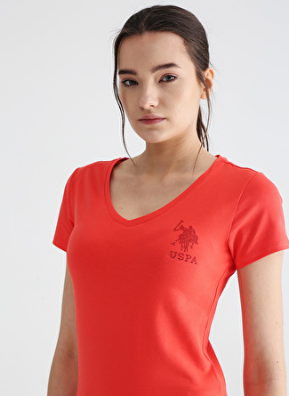 U.S. Polo Assn. V Yaka Düz Kırmızı Kadın T-Shirt TV0123_17