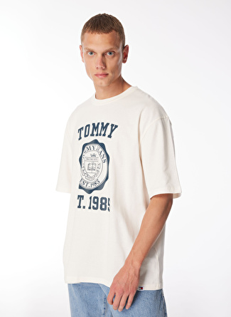 Tommy Jeans Baskılı Beyaz Erkek T-Shirt DM0DM18560YBH