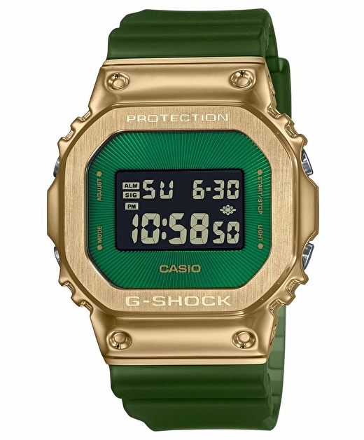 Casio GM-5600CL-3DR Kol Saati 1