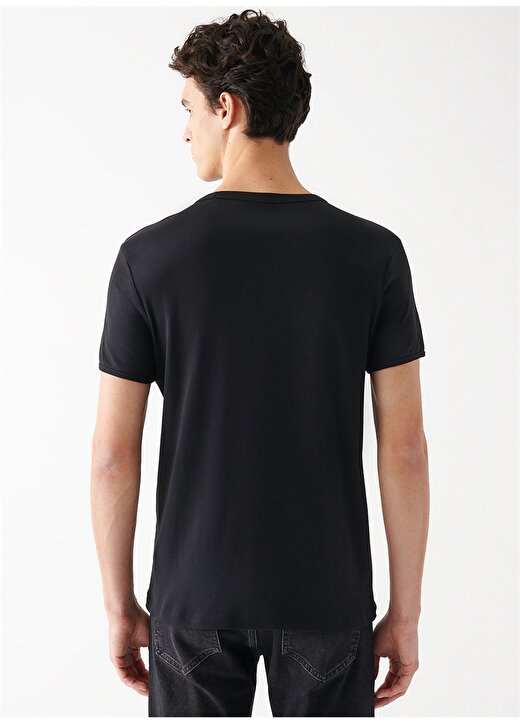 Mavi V Yaka Düz Siyah Erkek T-Shirt 063748-900 V YAKA TISÖRT Siyah 4